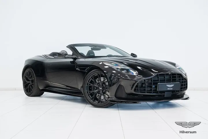 Aston Martin DB12