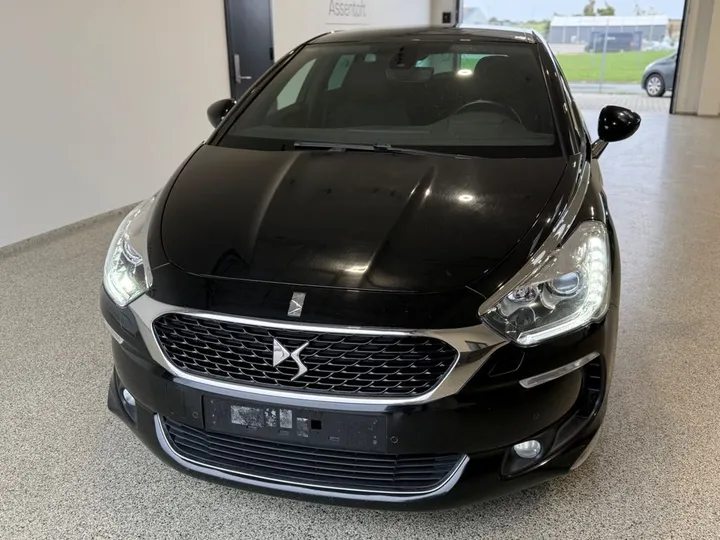 DS Automobiles DS5
