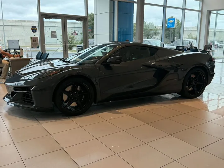 Corvette C8