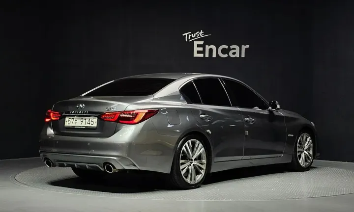 Infiniti Q50