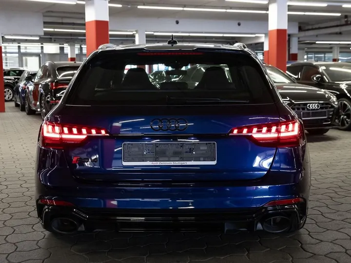 Audi RS4