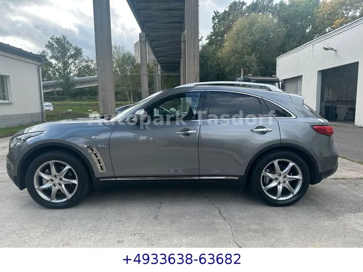 Infiniti FX
