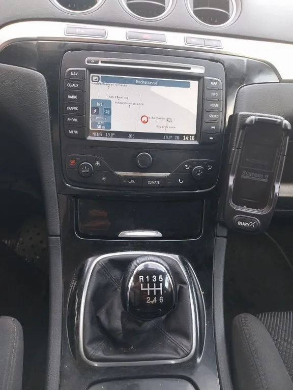 Ford S-Max