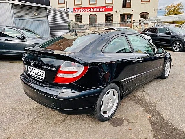 Mercedes-Benz C 180
