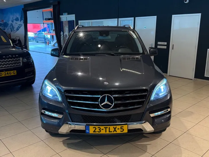 Mercedes-Benz ML 350