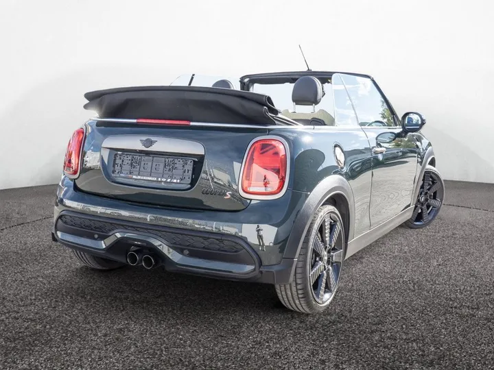 MINI Cooper S Cabrio