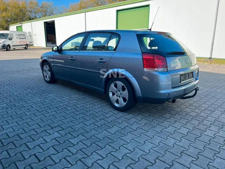 Opel Signum