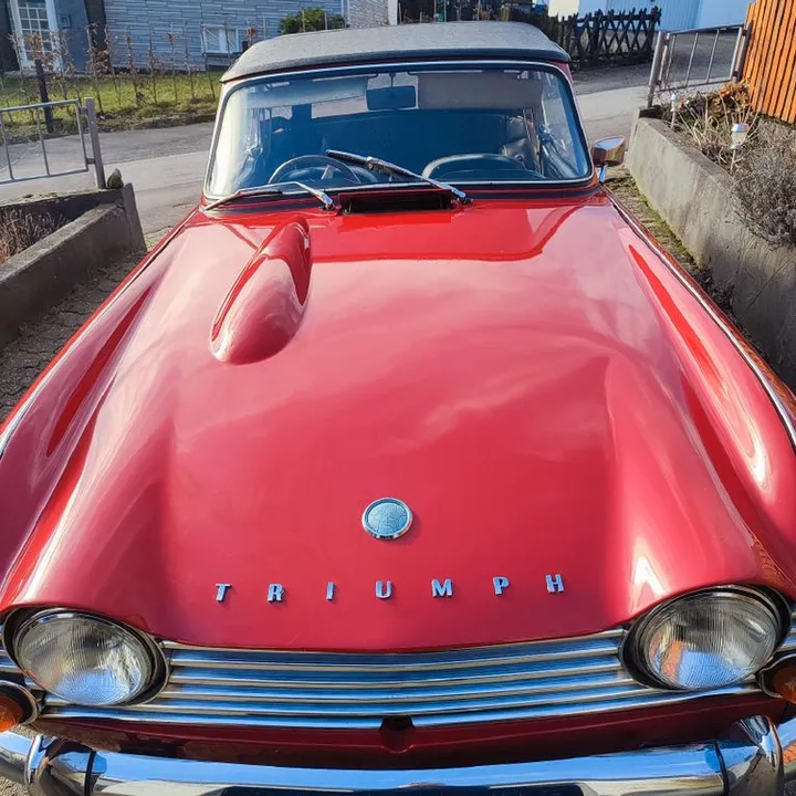 Triumph TR4