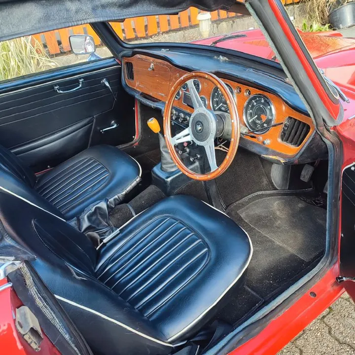 Triumph TR4