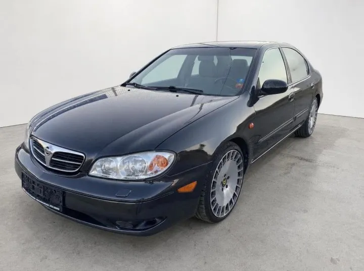 Nissan Maxima