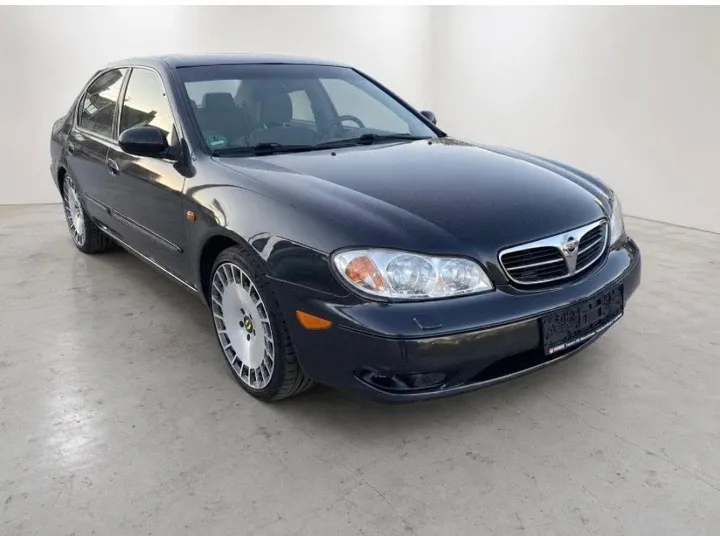 Nissan Maxima