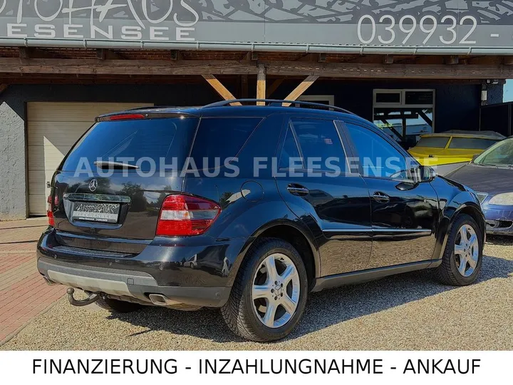 Mercedes-Benz ML 320