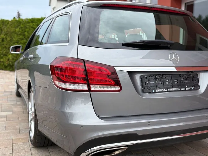 Mercedes-Benz E 500