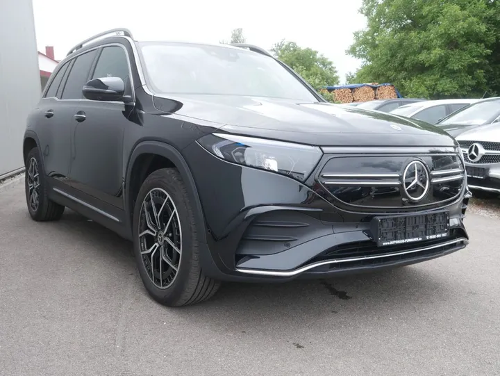 Mercedes-Benz EQB