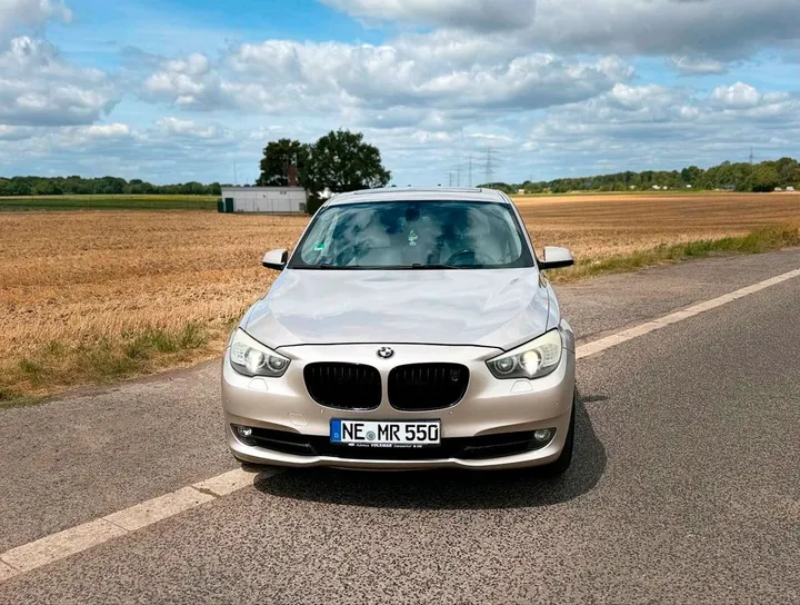 BMW 550