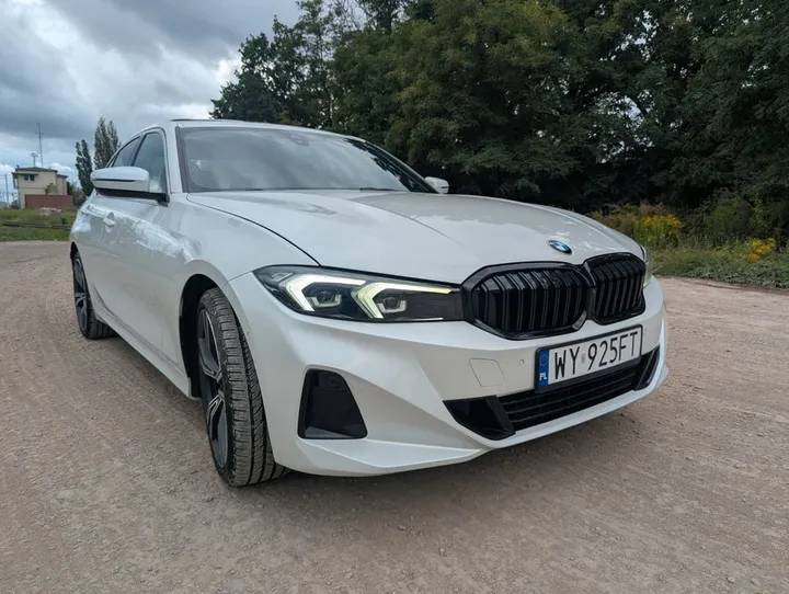 BMW 330