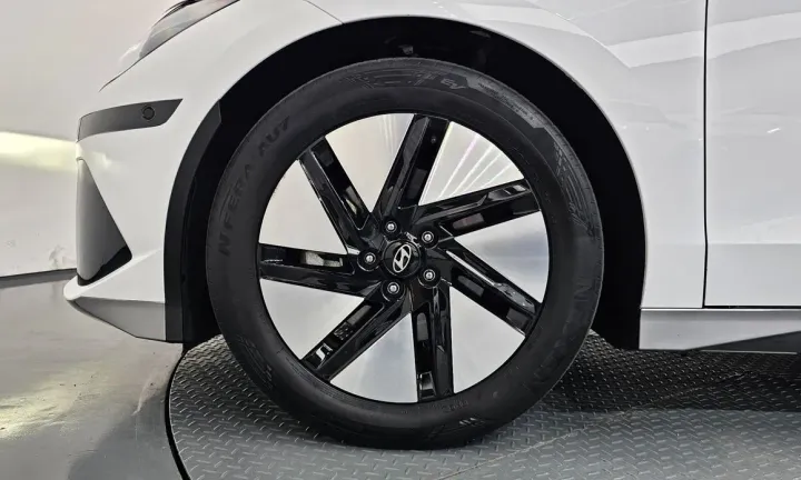 Hyundai Ioniq6