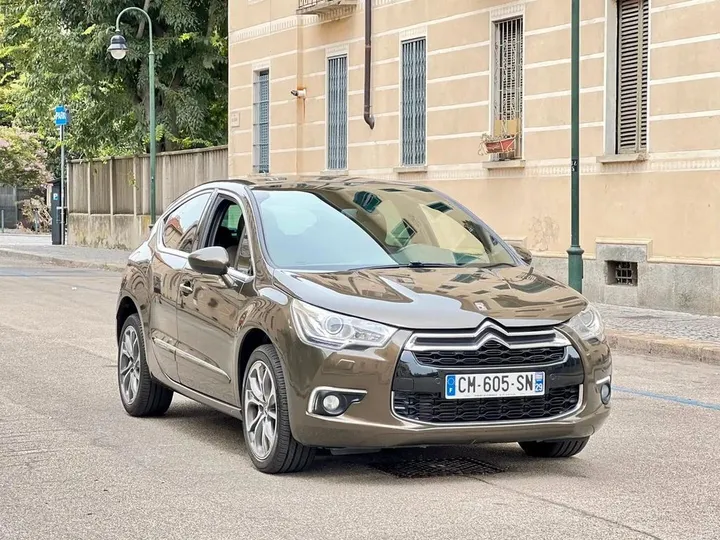 DS Automobiles DS4