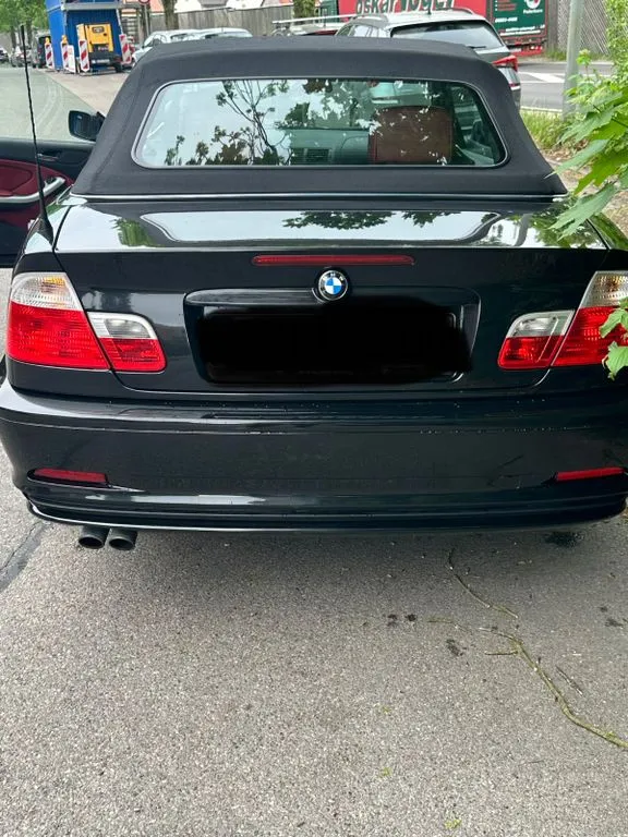 BMW 325