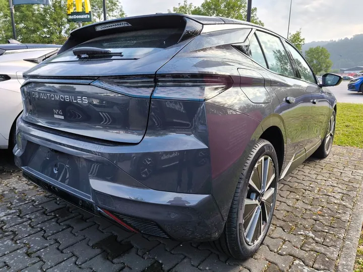 DS Automobiles Nº4