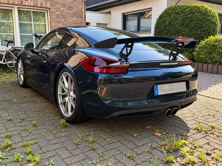 Porsche Cayman
