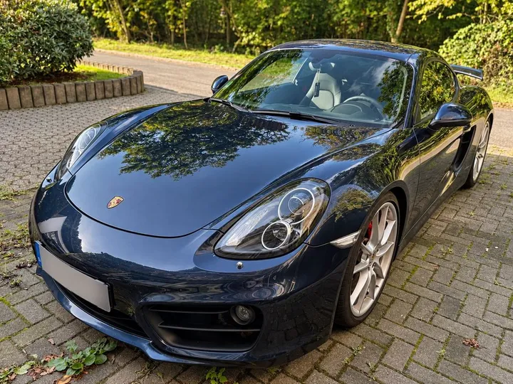 Porsche Cayman