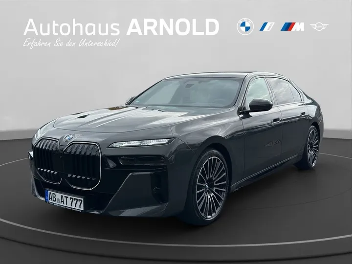 BMW 740