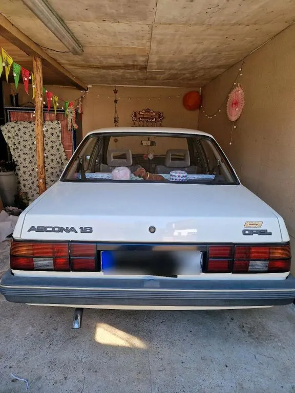 Opel Ascona