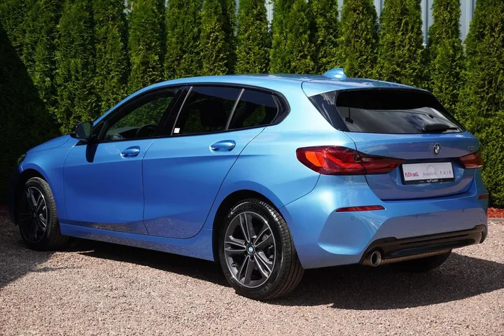 BMW 118