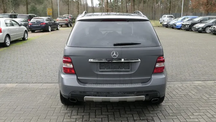 Mercedes-Benz ML 350