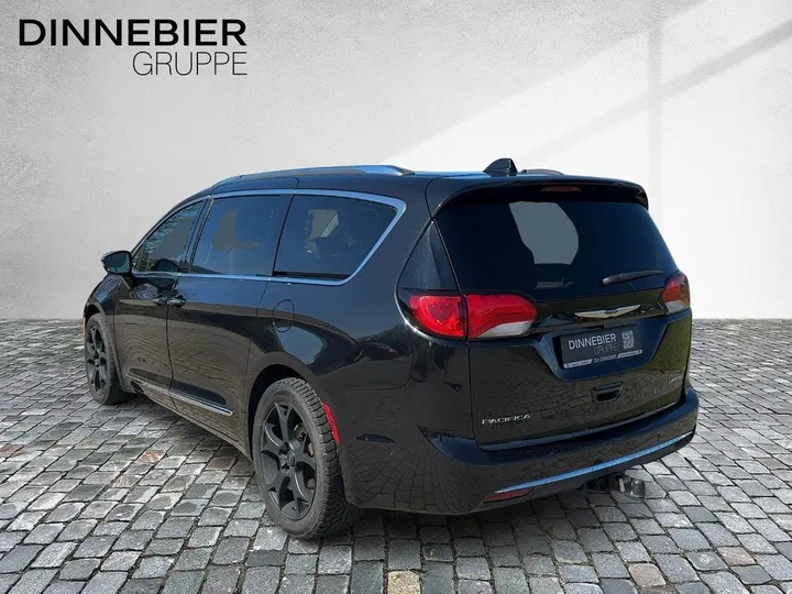 Chrysler Pacifica
