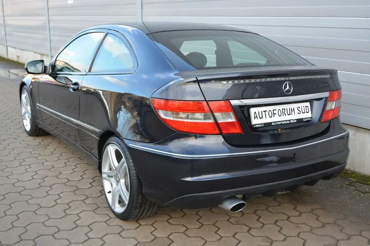 Mercedes-Benz CLC 200