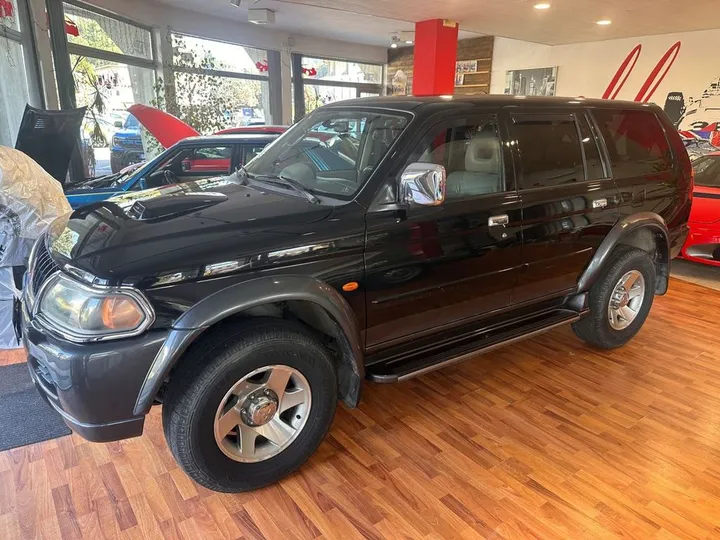 Mitsubishi Pajero