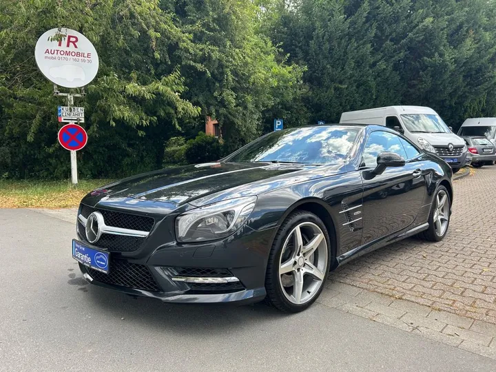 Mercedes-Benz SLR