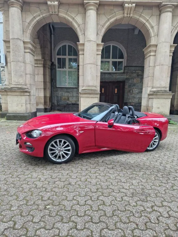 Fiat 124 Spider