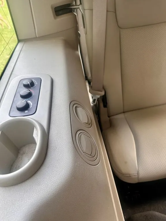 Jeep Commander