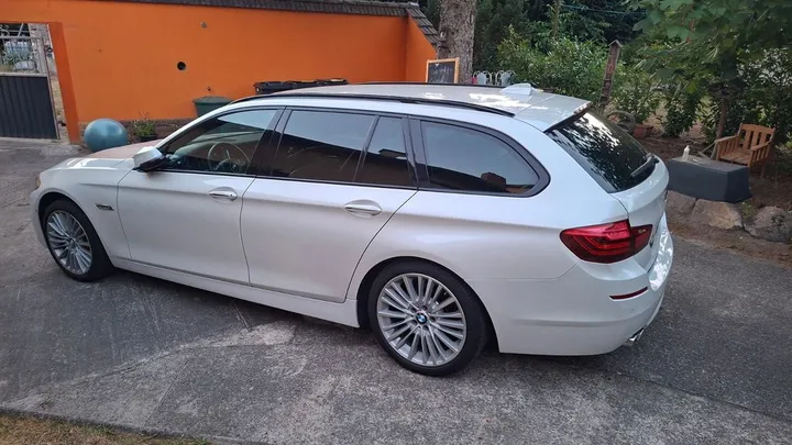 BMW 528