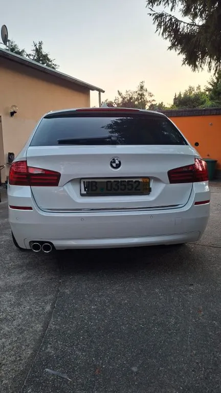 BMW 528