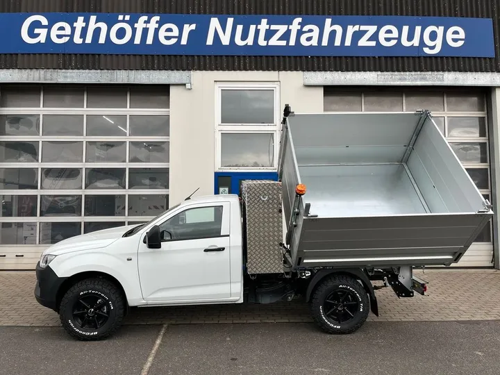 Isuzu D-Max