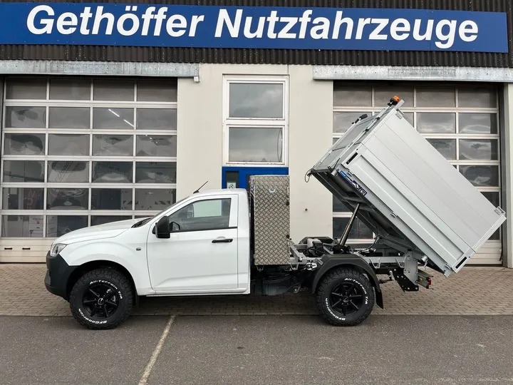 Isuzu D-Max