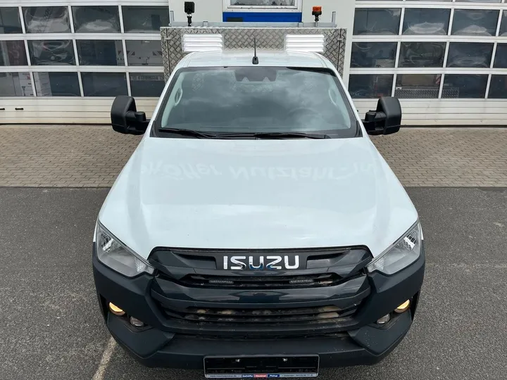 Isuzu D-Max