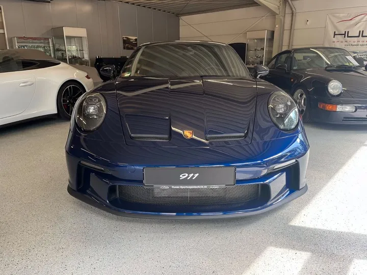 Porsche 992