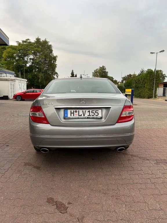 Mercedes-Benz C 250