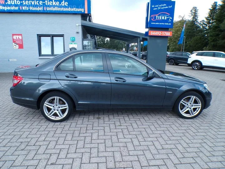 Mercedes-Benz C 180