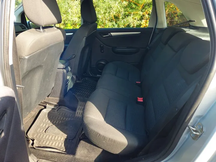 Mercedes-Benz B 170