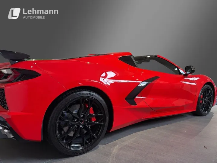 Corvette C8