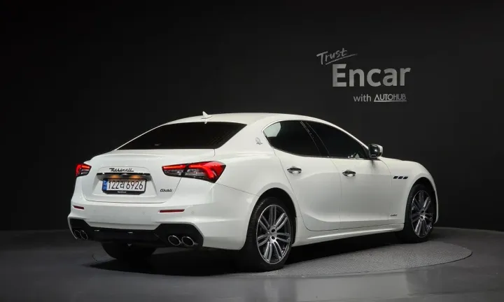 Maserati Ghibli
