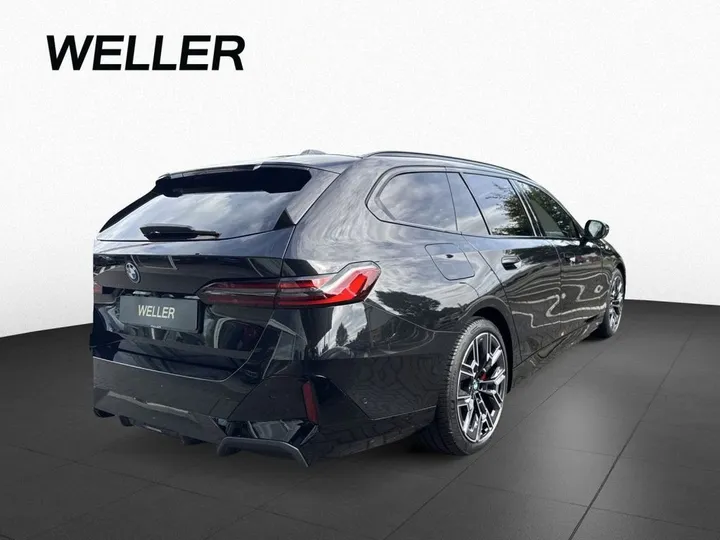 BMW 550