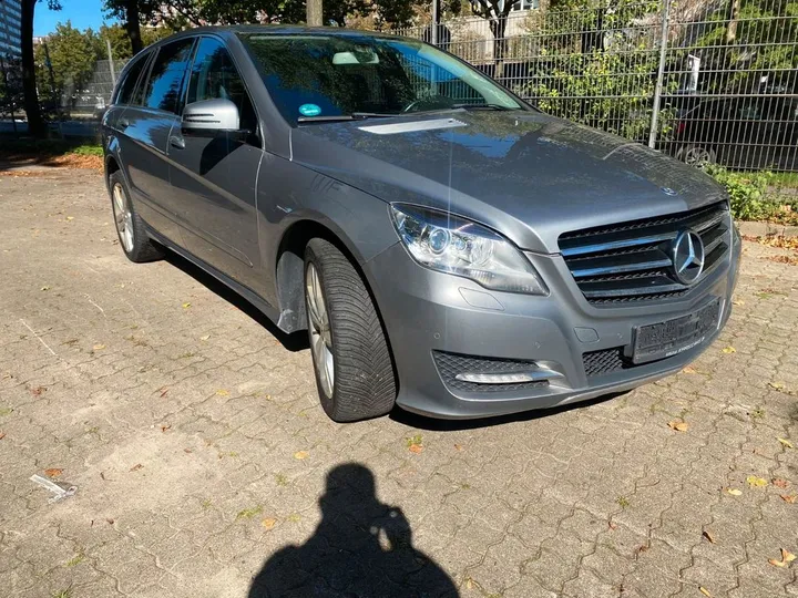 Mercedes-Benz R 350