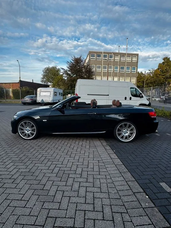BMW 325